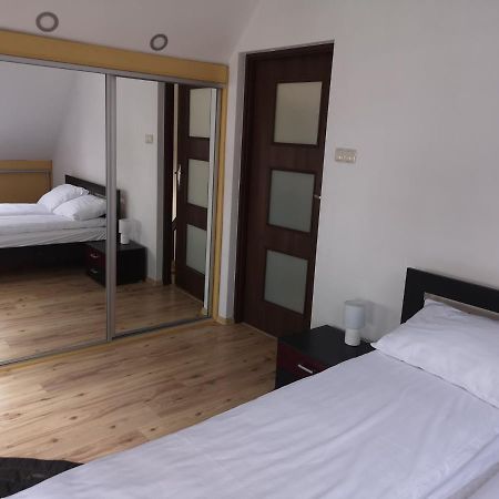 Apartament Dluga Apartment Jelenia Gora Luaran gambar