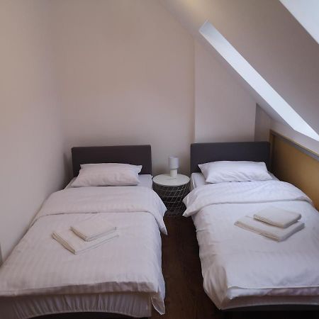 Apartament Dluga Apartment Jelenia Gora Luaran gambar