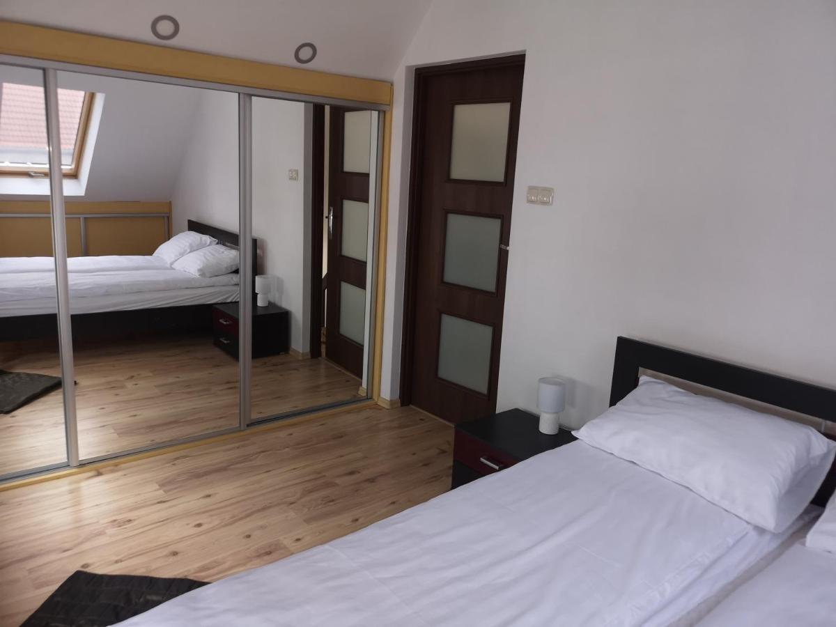 Apartament Dluga Apartment Jelenia Gora Luaran gambar